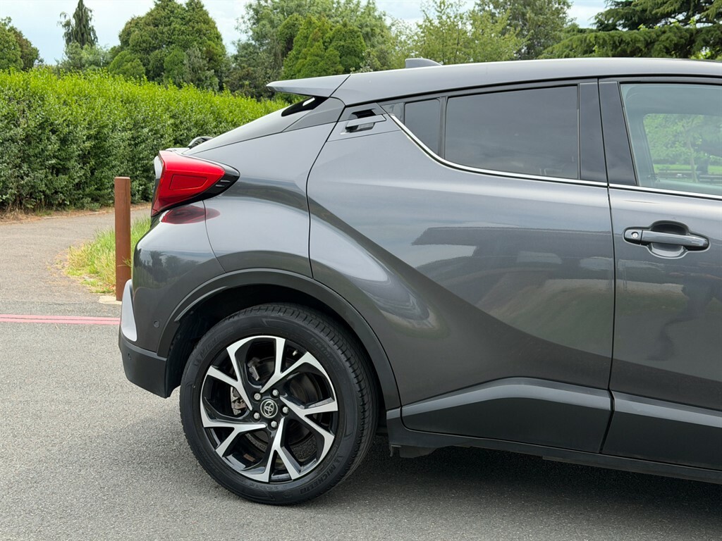 Toyota C-Hr Design Grey #3