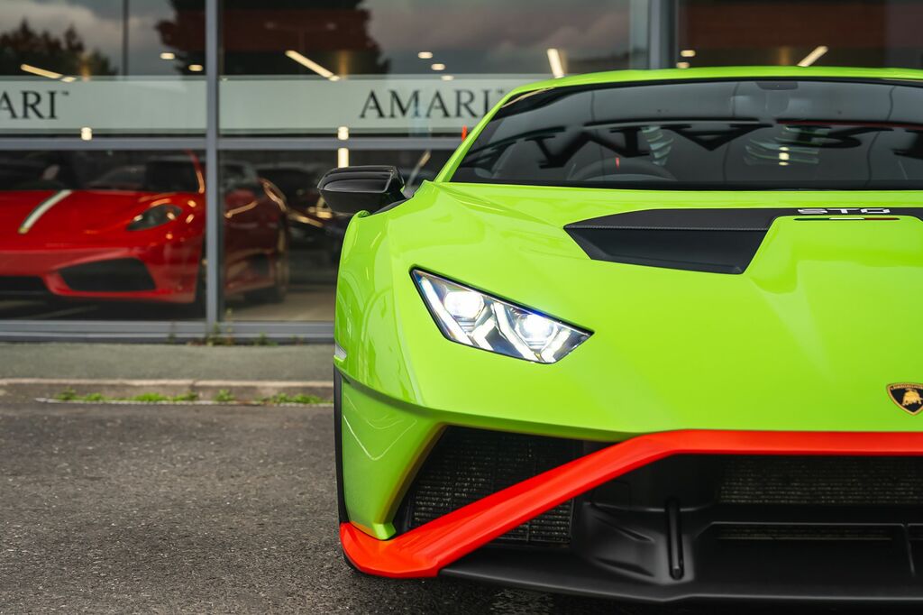 Lamborghini Huracan Sto #6