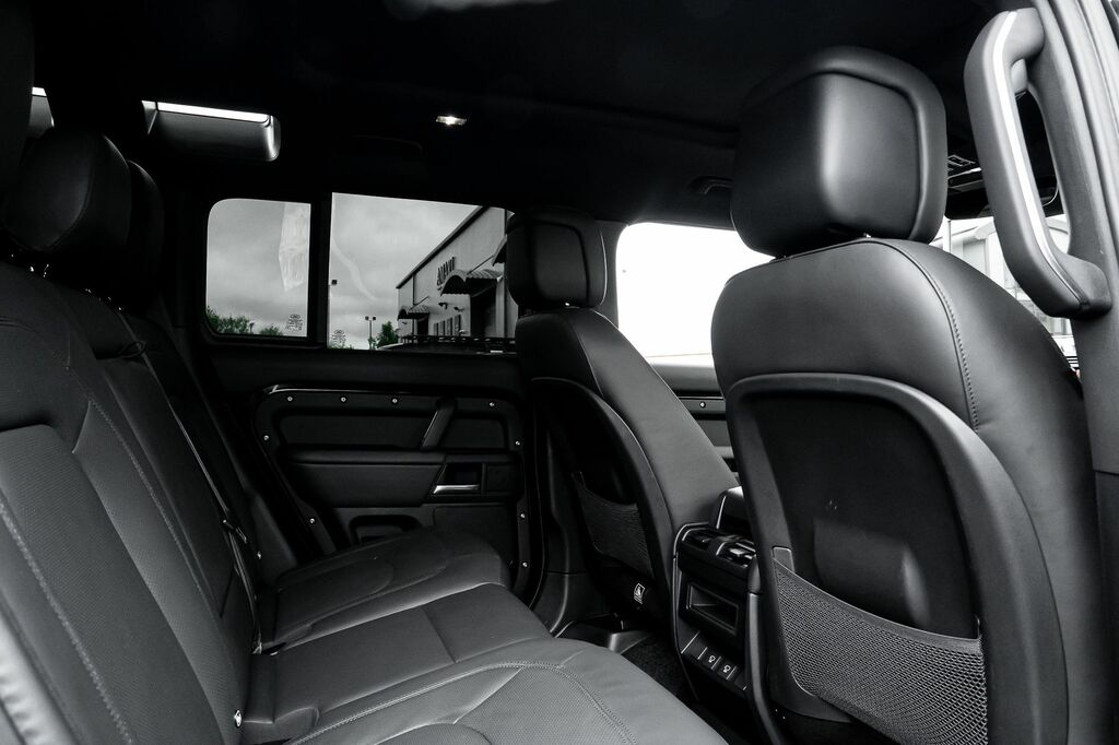 Land Rover Defender P635 Octa  #25