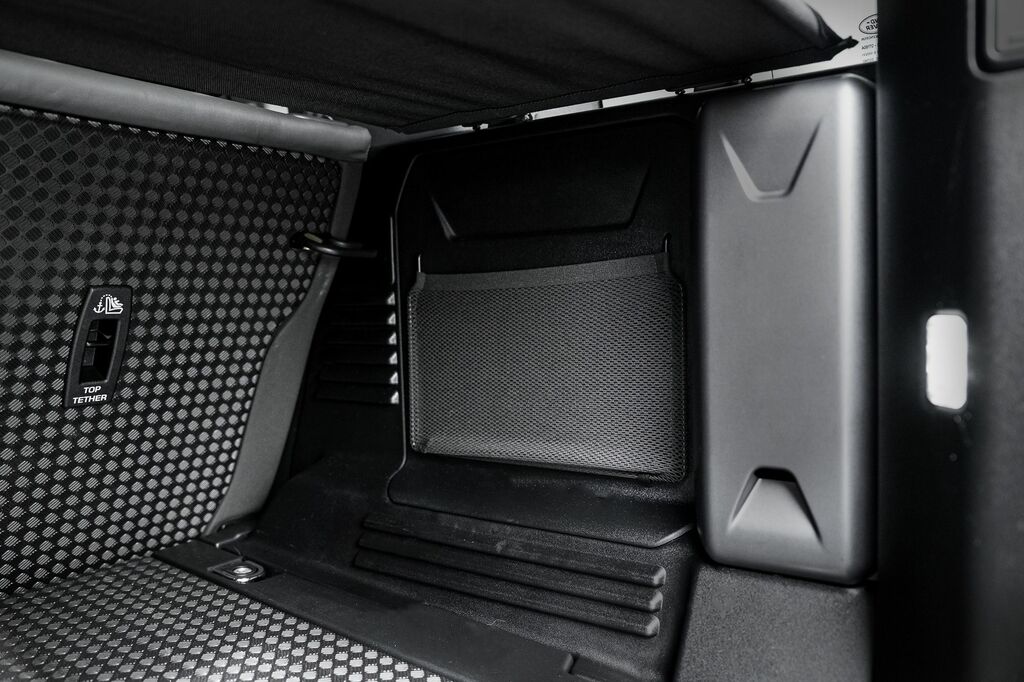 Land Rover Defender P635 Octa  #119