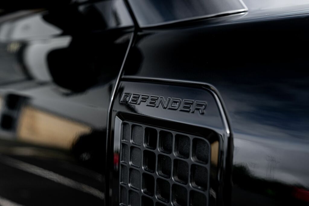 Land Rover Defender P635 Octa  #73