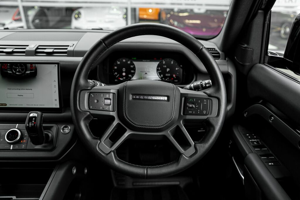 Land Rover Defender P635 Octa  #55