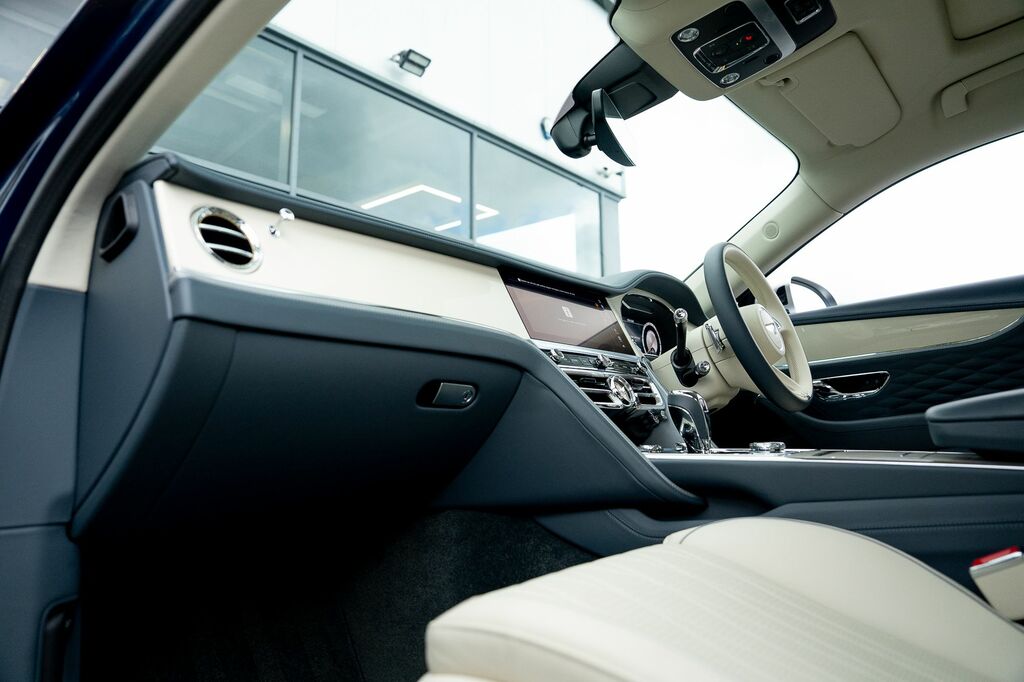 Bentley Flying Spur S V8 #64