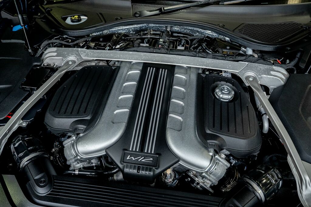 Bentley Flying Spur S V8 #123