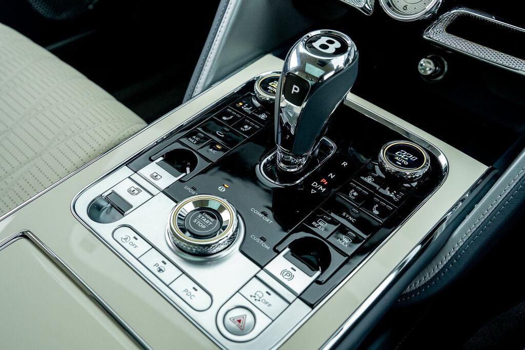 Bentley Flying Spur S V8 #32