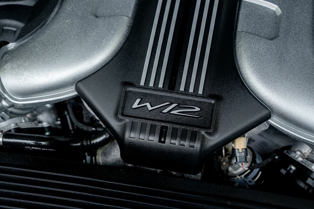 Bentley Flying Spur S V8 #124