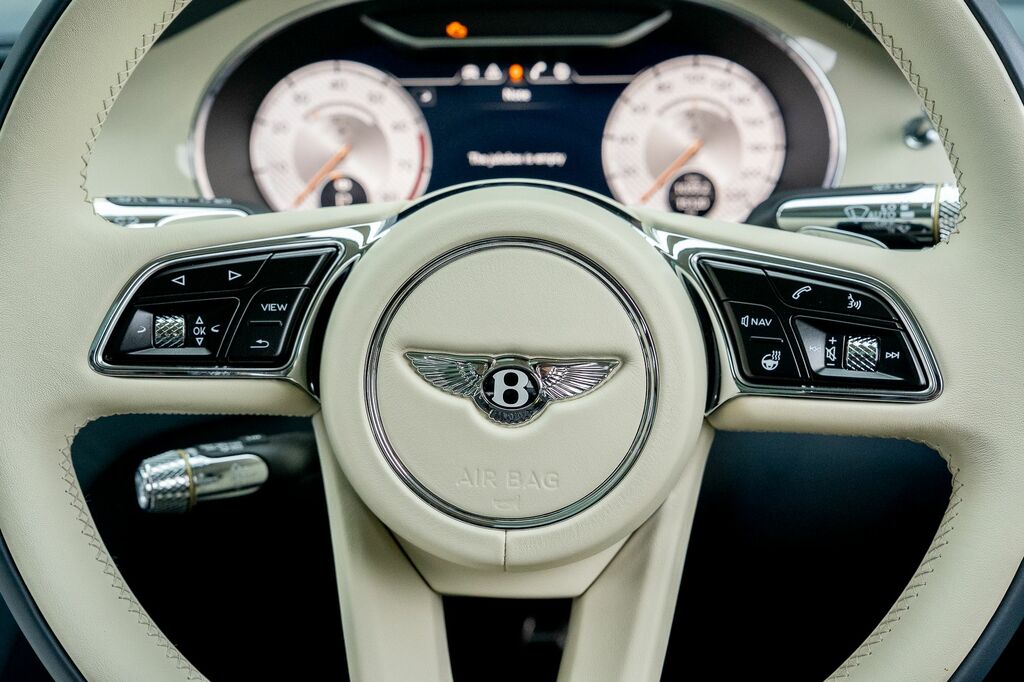 Bentley Flying Spur S V8 #25