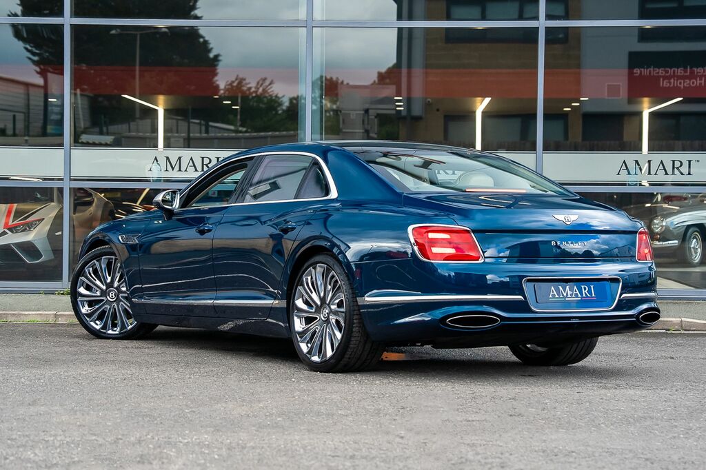 Bentley Flying Spur 3.0 V6 S Hybrid Touring Spec Black #113