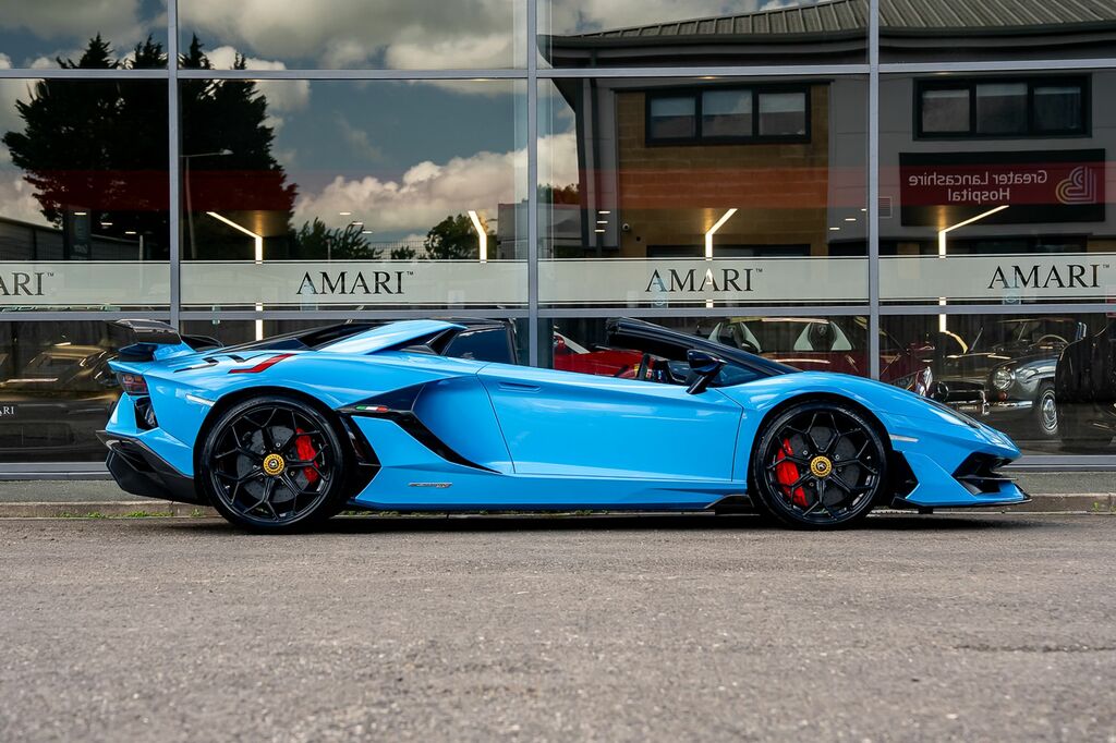 Lamborghini Aventador Svj Roadster Lp 770-4 Blue