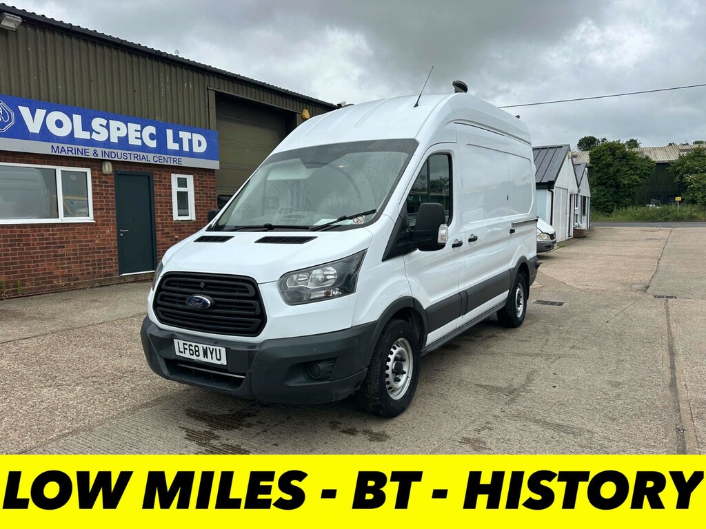 Ford Transit Custom Mpv White