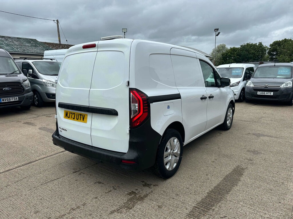 Renault Kangoo Kangoo Advance Ml19 E-tech Ev Red #9