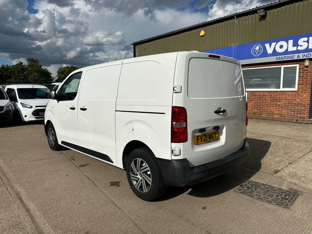 Peugeot Expert Bluehdi 1400 Professional Standard Panel Van Diese White #6