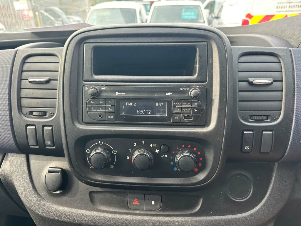 Vauxhall Vivaro 1.6 Cdti 2900 Ecoflex White #16