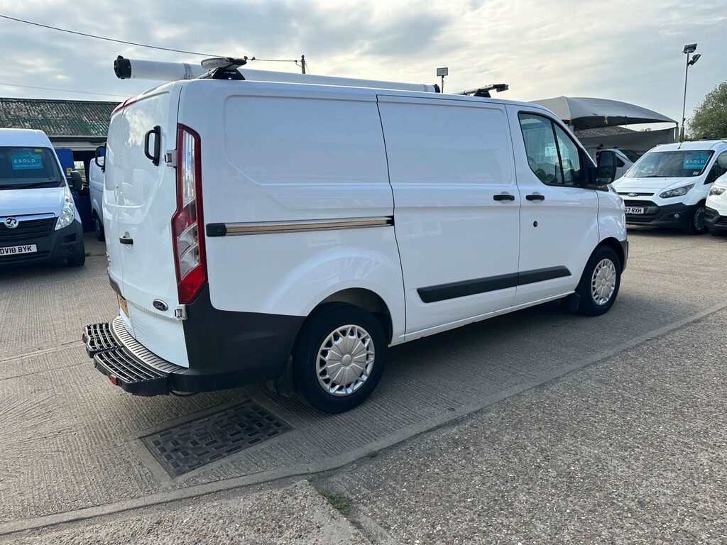 Ford Transit Custom 2.0 Tdci 105Ps Short Wheelbase L1h2 High Roof Van White #9