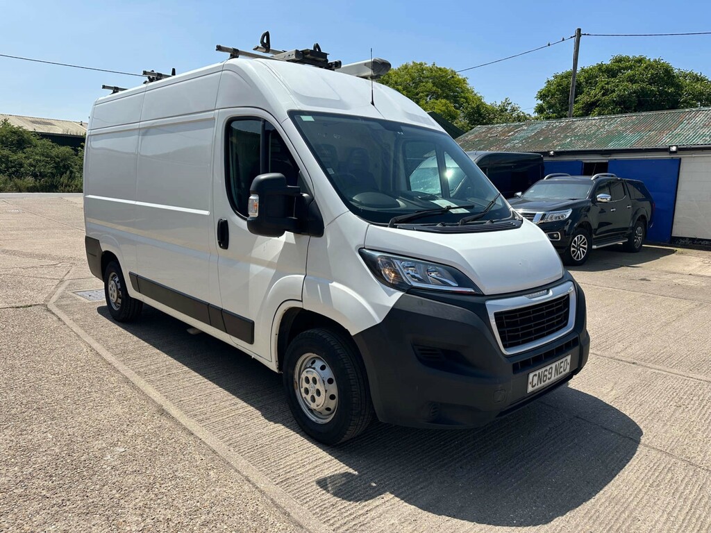 Peugeot Boxer 2.0 Bluehdi 335 Professional Panel Van Black #12