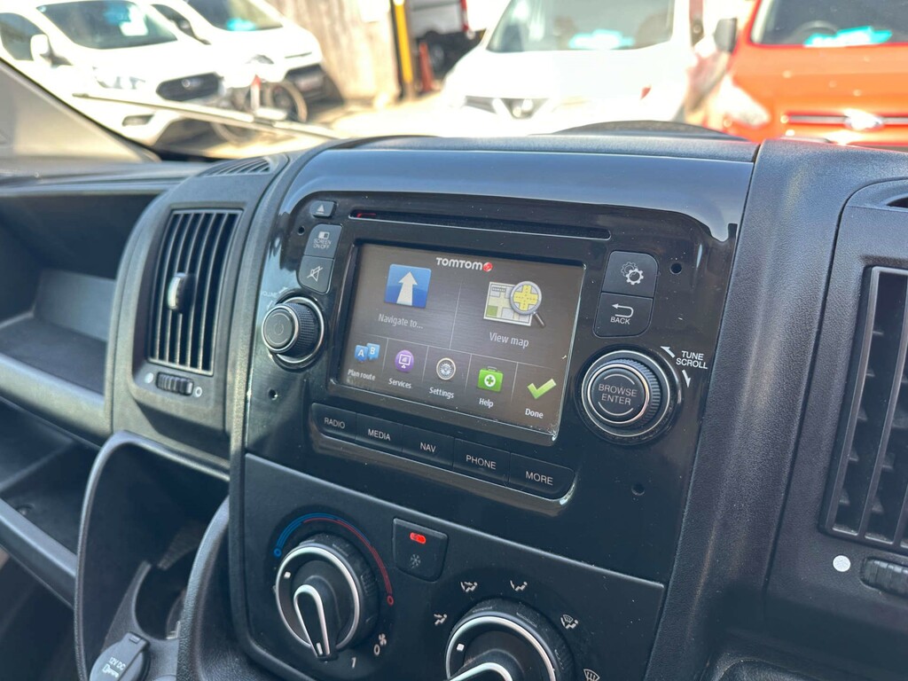 Peugeot Boxer 2.0 Bluehdi 335 Professional Panel Van Black #18