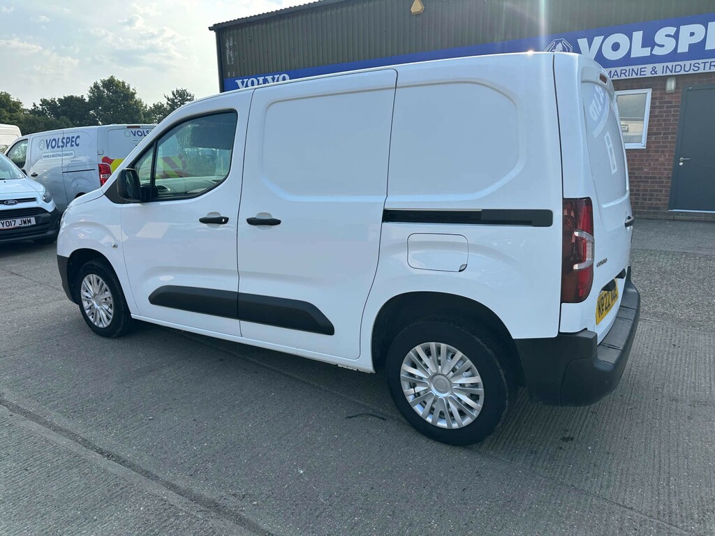 Vauxhall Combo Turbo D 2000 Dynamic Panel Van L1 H1 White #5
