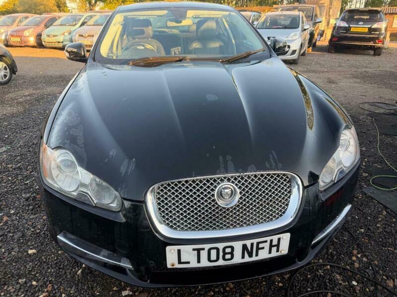 Jaguar XF 2.7D V6 Luxury Black #3