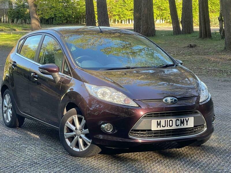Ford Fiesta 1.4 Zetec Red