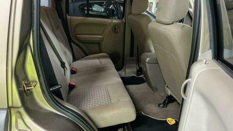 Jeep Cherokee 4X4 2.8 Td Sport 4X4 200505 Blue #10