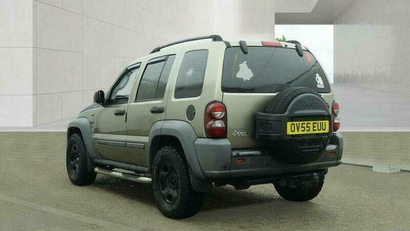 Jeep Cherokee 4X4 2.8 Td Sport 4X4 200505 Blue #3