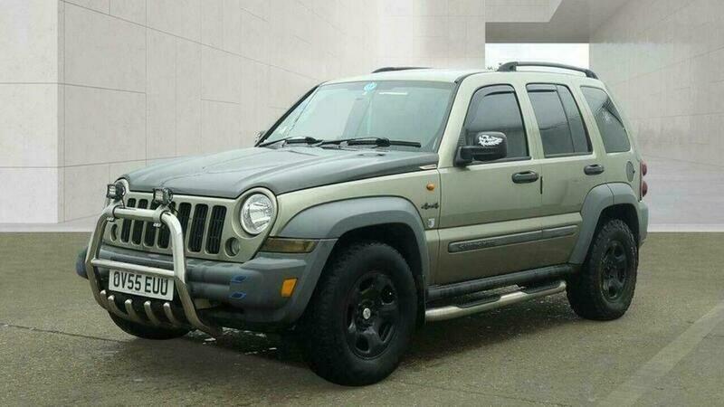 Jeep Cherokee 4X4 2.8 Td Sport 4X4 200505 Blue #2