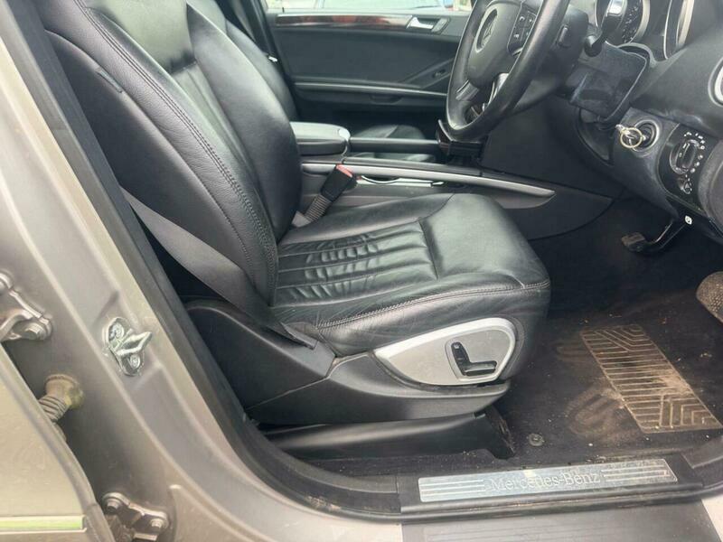 Mercedes-Benz M Class Suv Black #16