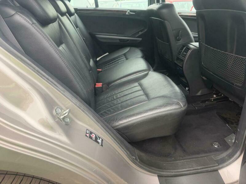 Mercedes-Benz M Class Suv Black #17