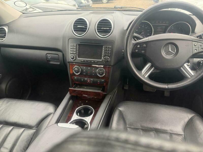 Mercedes-Benz M Class Suv Black #12