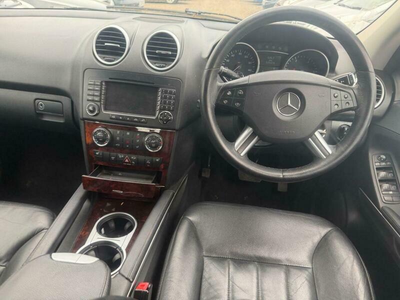 Mercedes-Benz M Class Suv Black #14