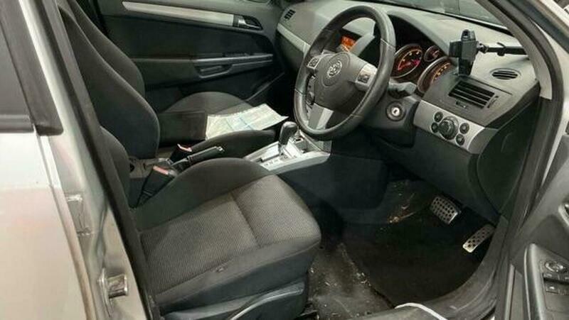 Vauxhall Astra Breeze Silver #2