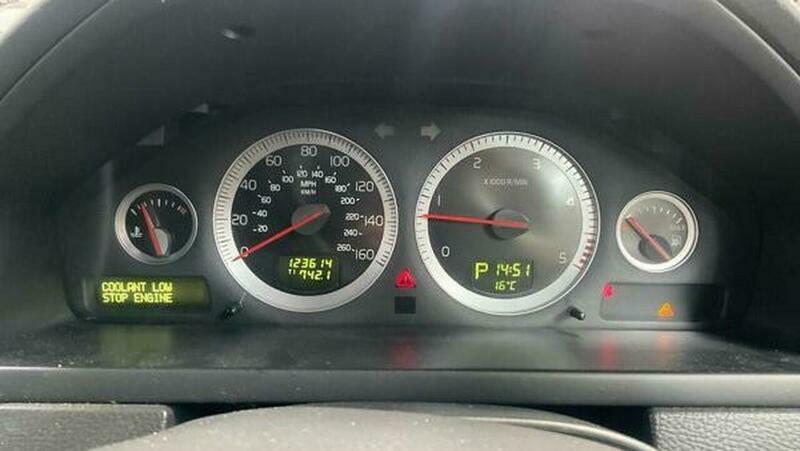 Volvo XC90 2.4 D5 Se Premium Geartronic Silver #7