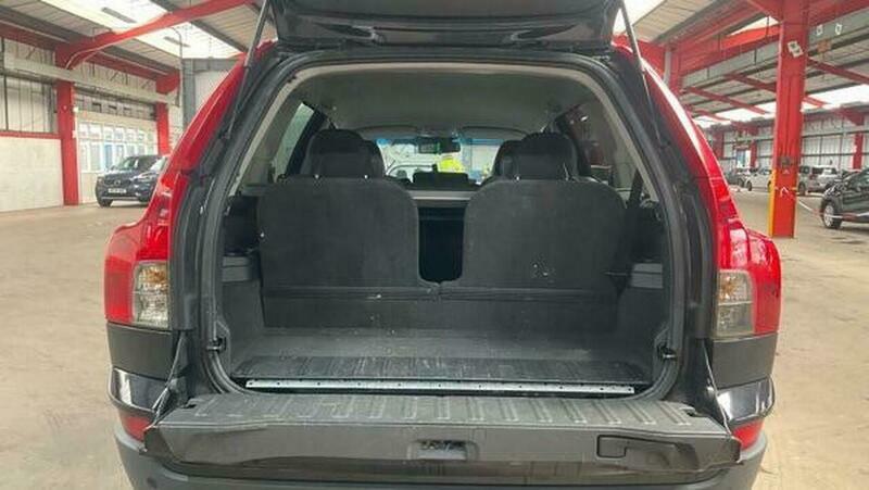 Volvo XC90 2.4 D5 Se Premium Geartronic Silver #10