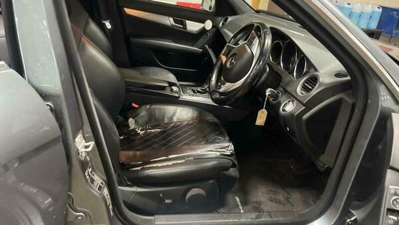 Mercedes-Benz C Class C180 Blueefficiency Amg Sport Blue #4