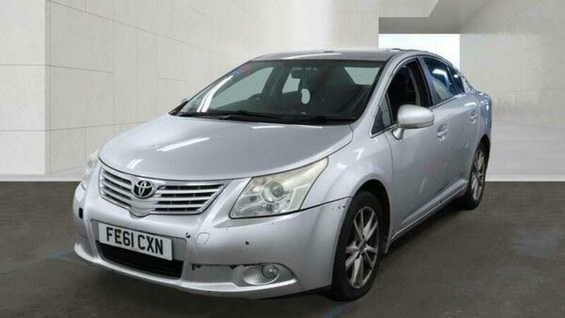 Toyota Avensis 1.8 V-matic Tr Multidrive Silver #4