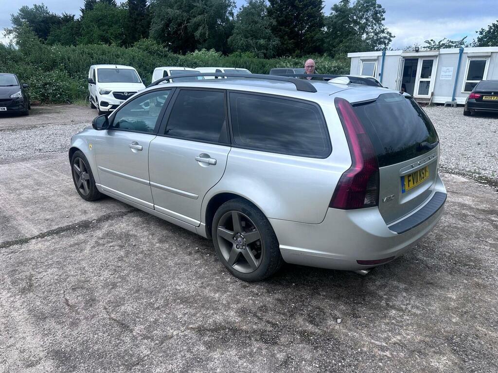 Volvo V50 2.0 D3 Se Euro 5 Silver #3