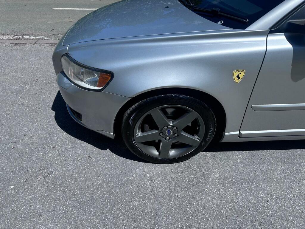 Volvo V50 V50 R-design D2 Red #27