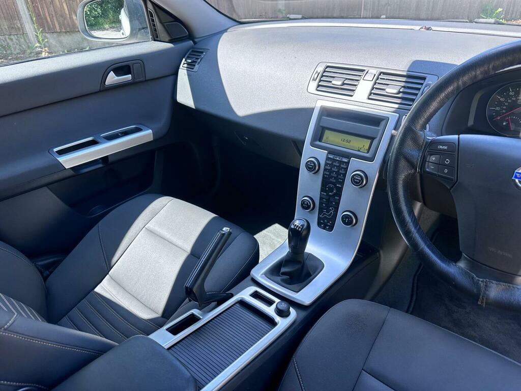 Volvo V50 V50 R-design D2 Red #16
