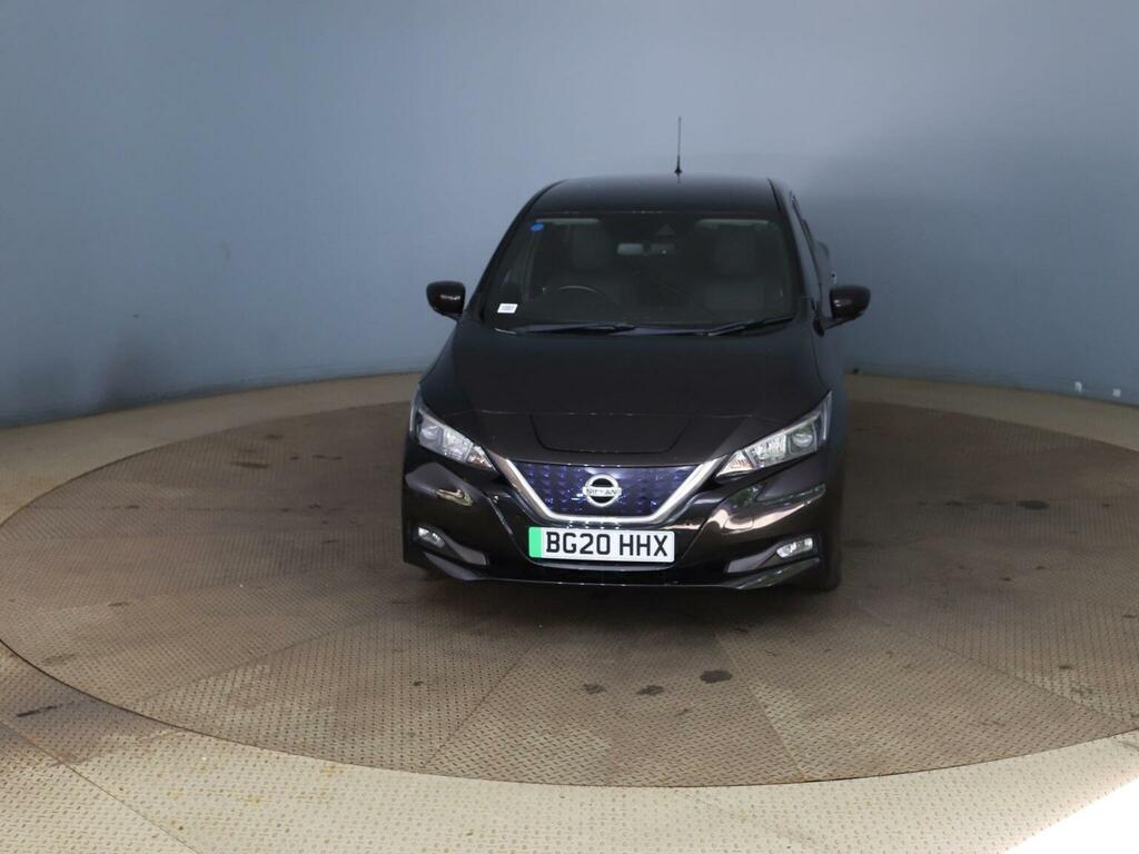 Nissan Leaf Hatchback Black #2
