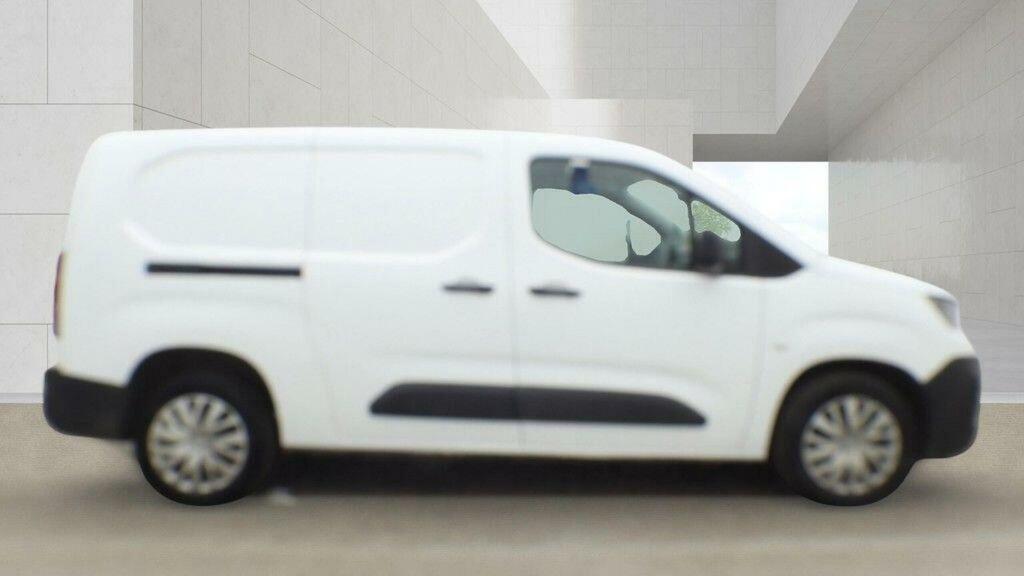 Peugeot Partner 1.5 Bluehdi 850 Professional Premium Long Crew Van  #5