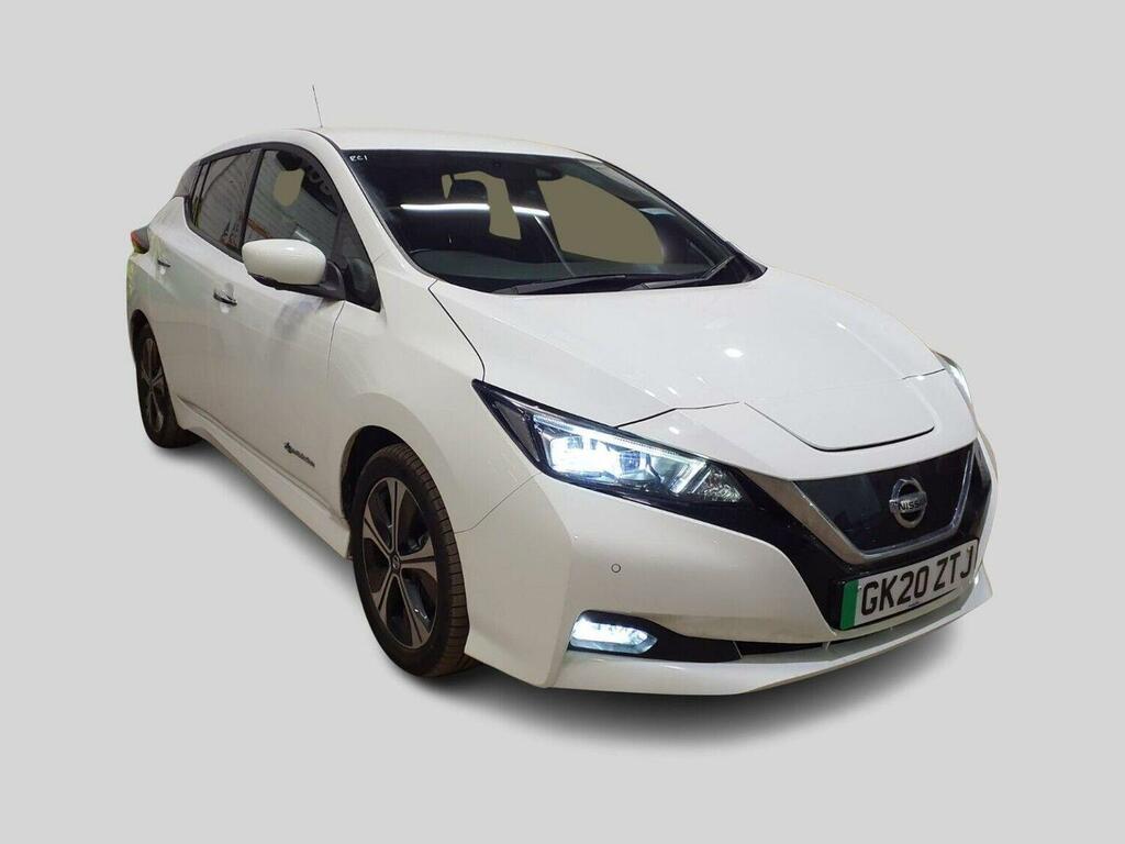 Nissan Leaf Hatchback White