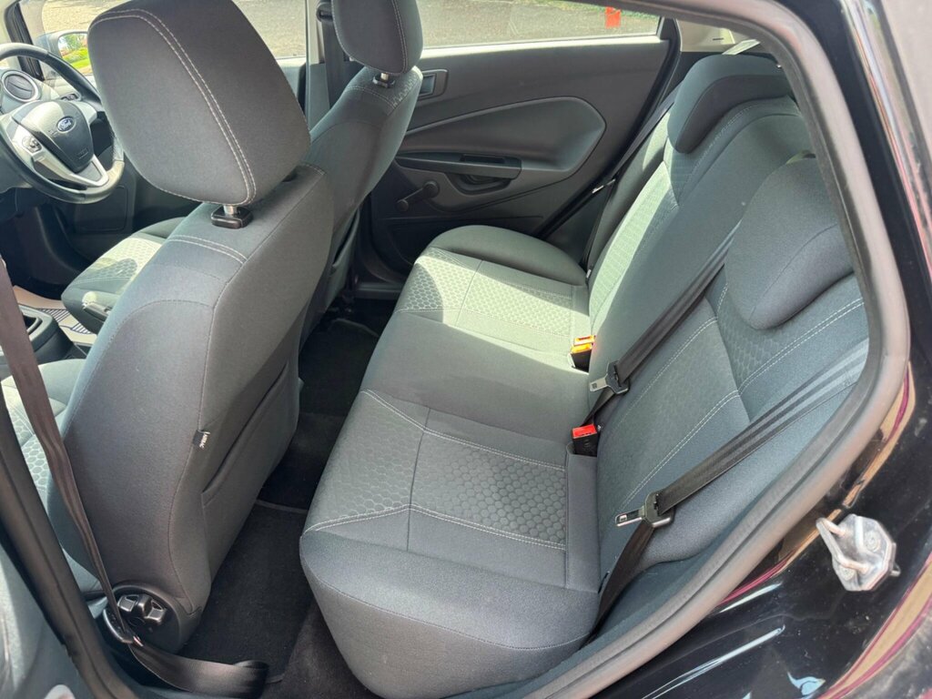 Ford Fiesta 1.4 Zetec Black #6