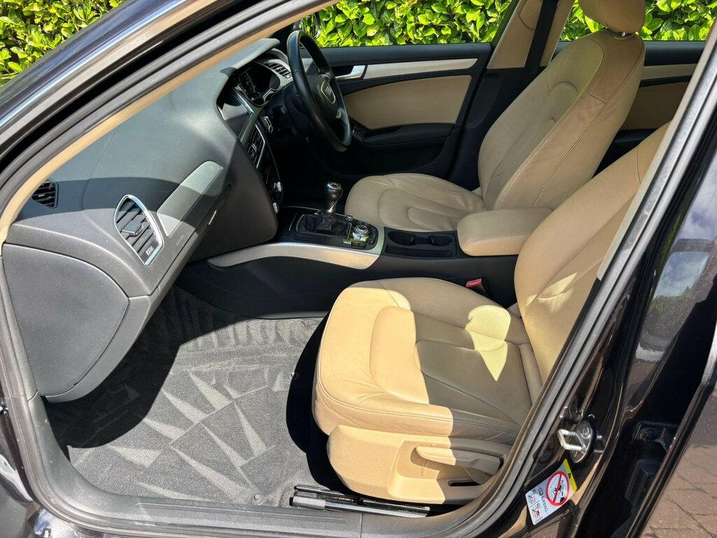 Audi A4 Avant Estate 2.0 Tdi S Line Black #27