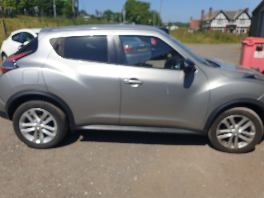 Nissan Juke 1.5 Dci N-connecta Euro 6 Ss CX17XLT Silver #2