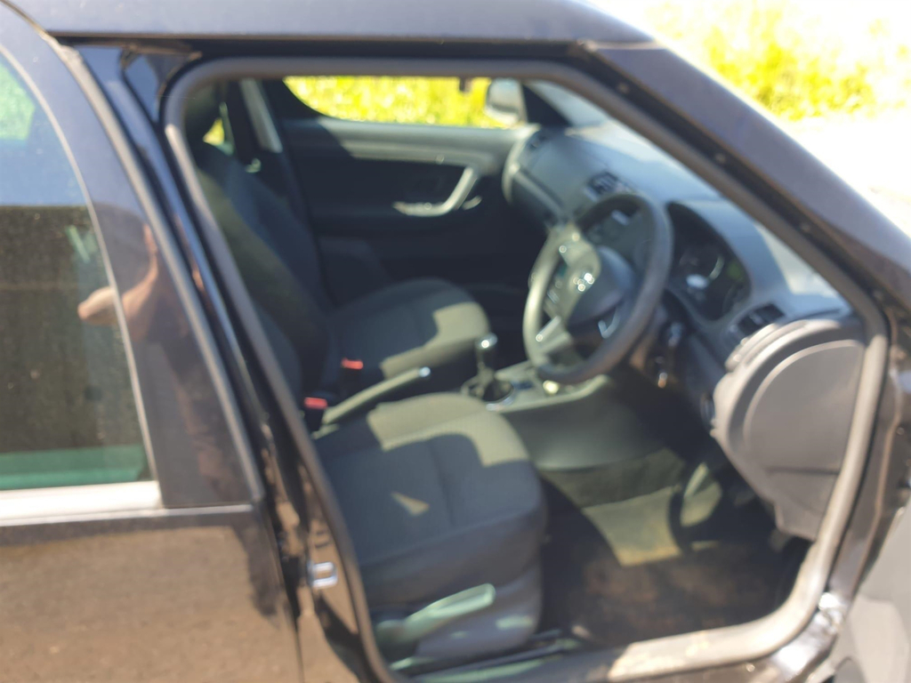 Skoda Roomster Mpv Black #2