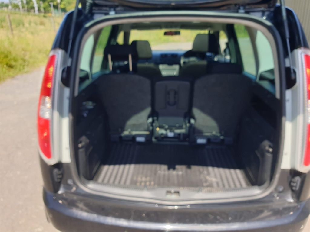 Skoda Roomster Mpv Black #5