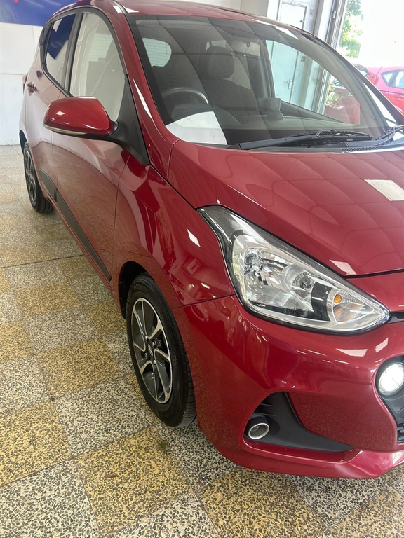 Hyundai I10 1.2 Premium Euro 6 DE17AUO Red #2