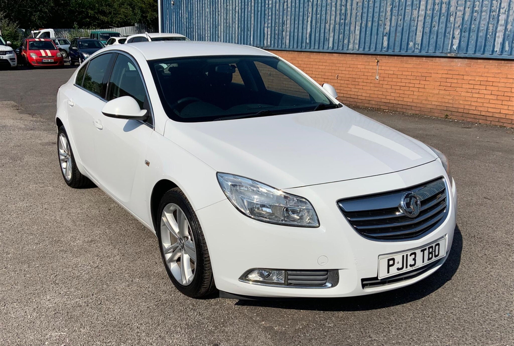 Vauxhall Insignia 2.0 Cdti Ecoflex Exclusiv Euro 5 Ss White