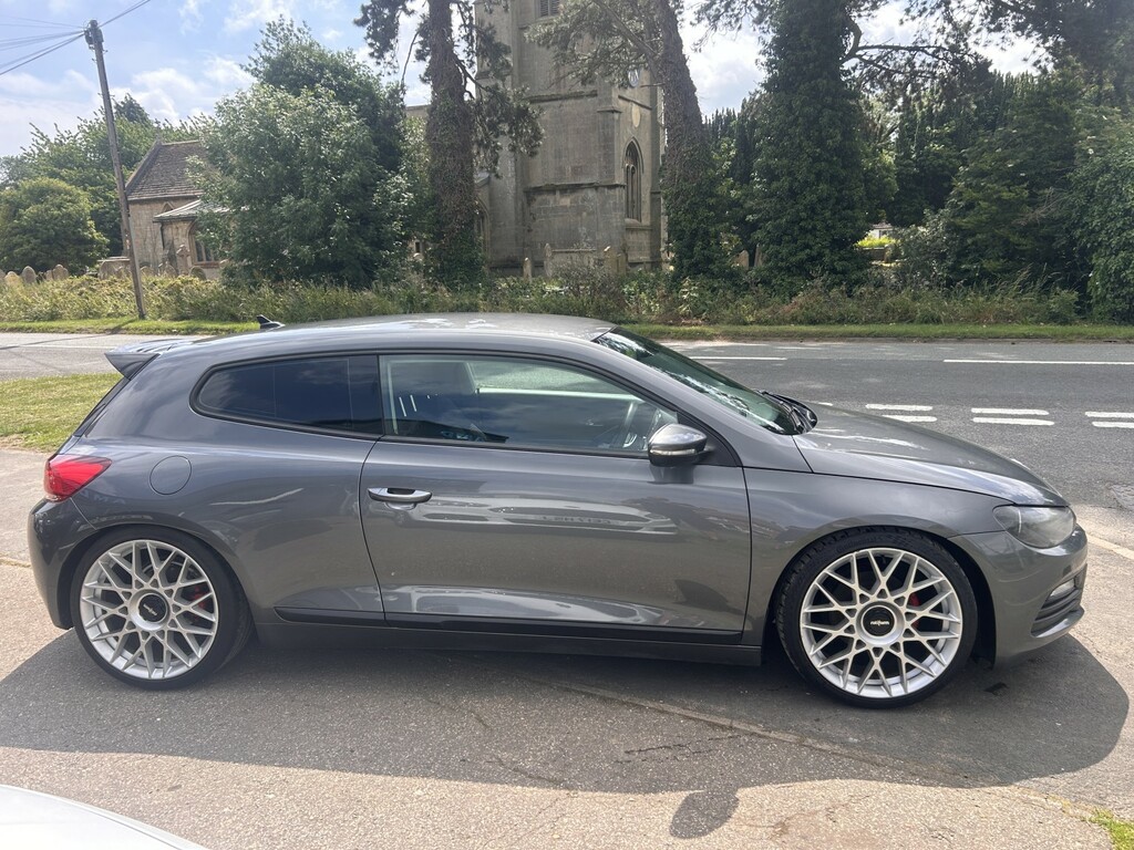 Volkswagen Scirocco 2.0 Tdi Bluemotion Tech Grey #6