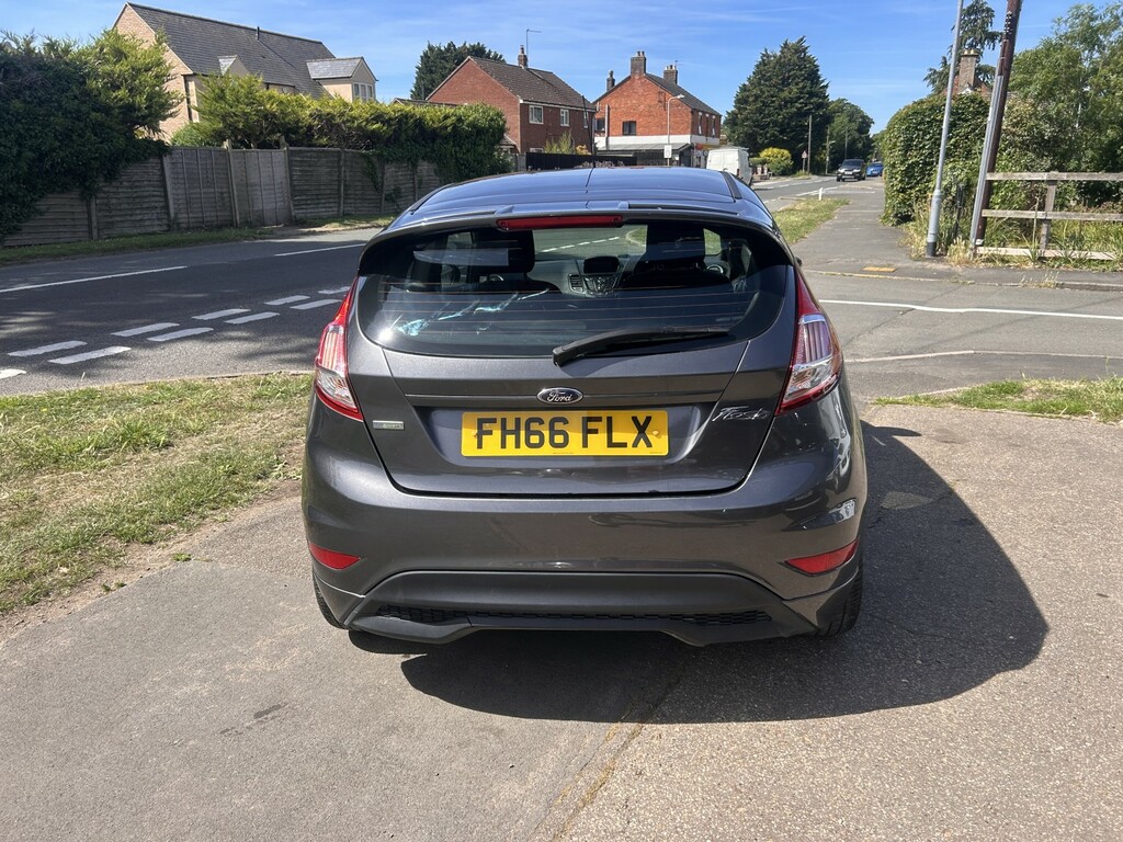 Ford Fiesta 1.0 T Ecoboost St-line Grey #4